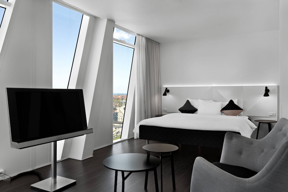 Premium Room, 1 Queen Bed, Corner
