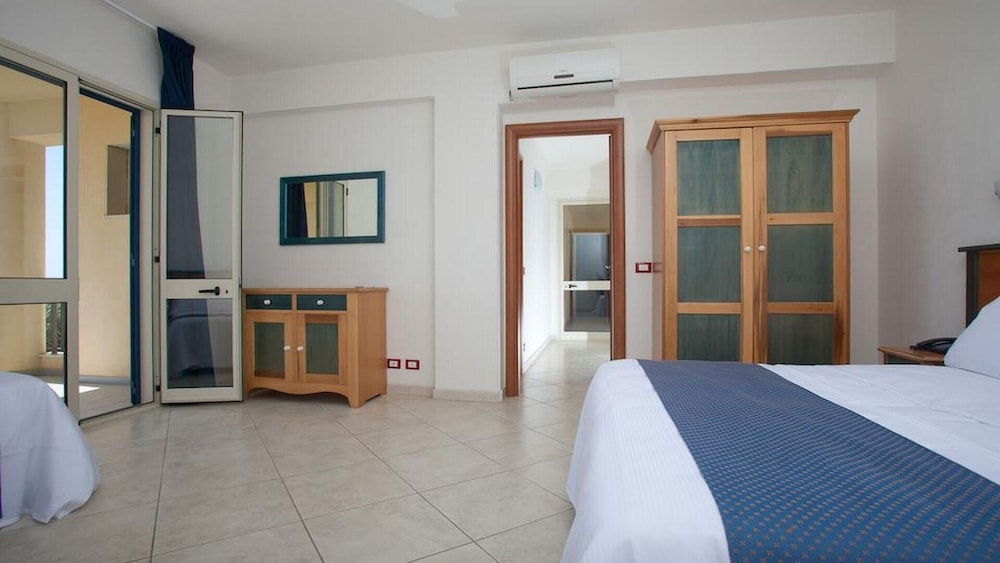 Condo photo 1