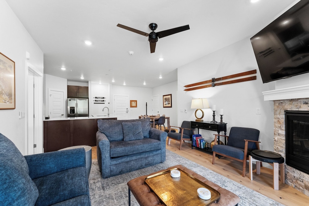 Apartment (2 Bedrooms)