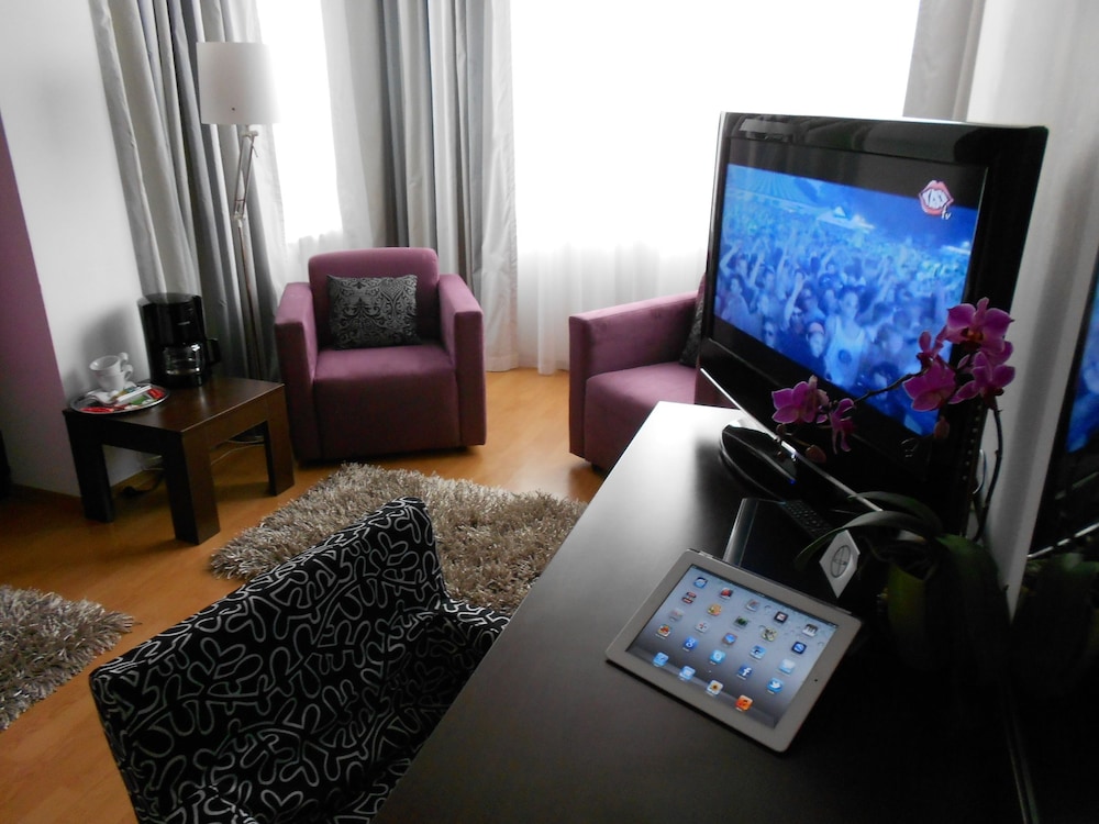 Executive Room (with IPad Tablet) photo 1