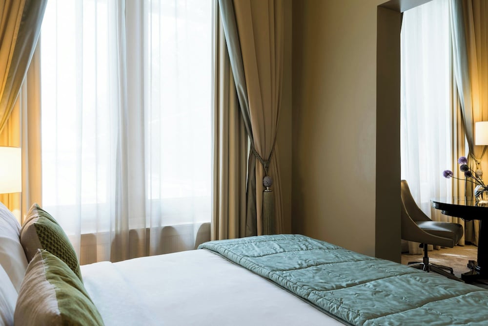 Junior Suite, 1 King Bed