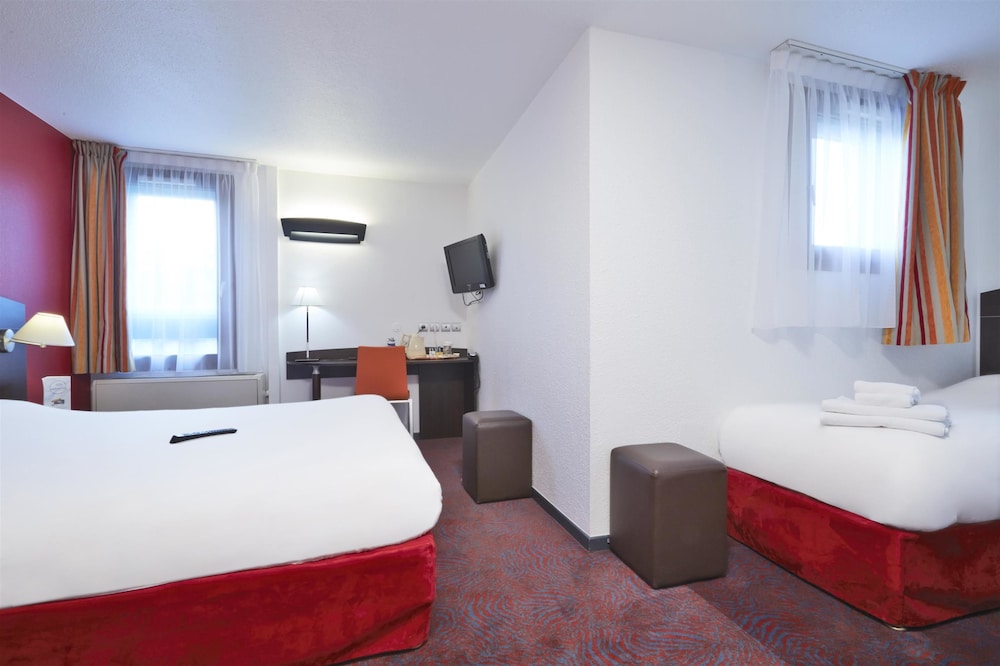 Room, Multiple Beds - Photo 2