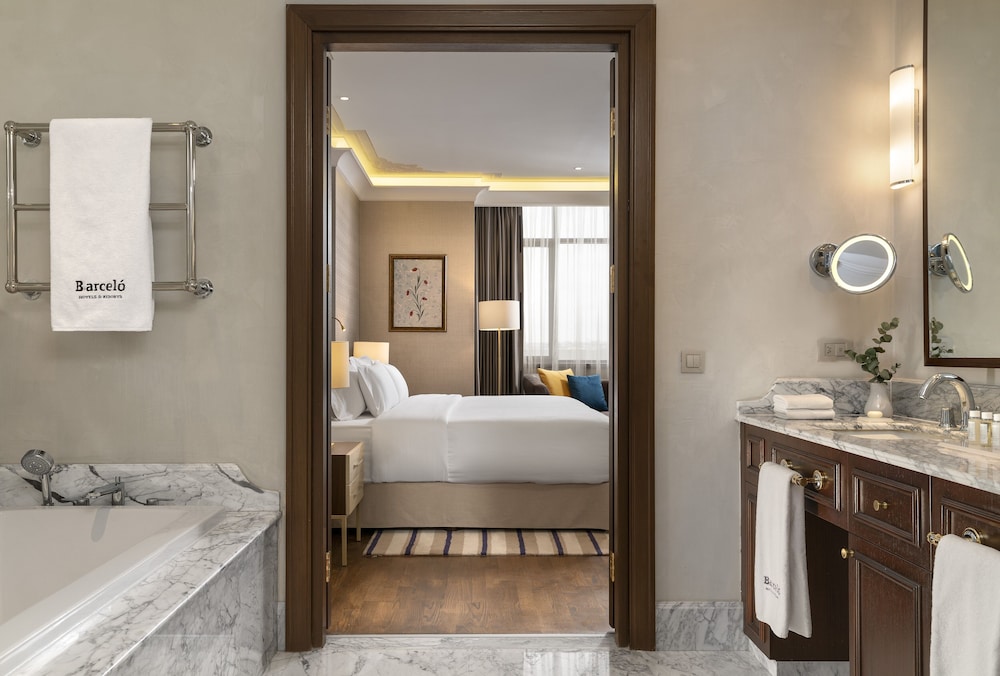 Deluxe with Hammam photo 3
