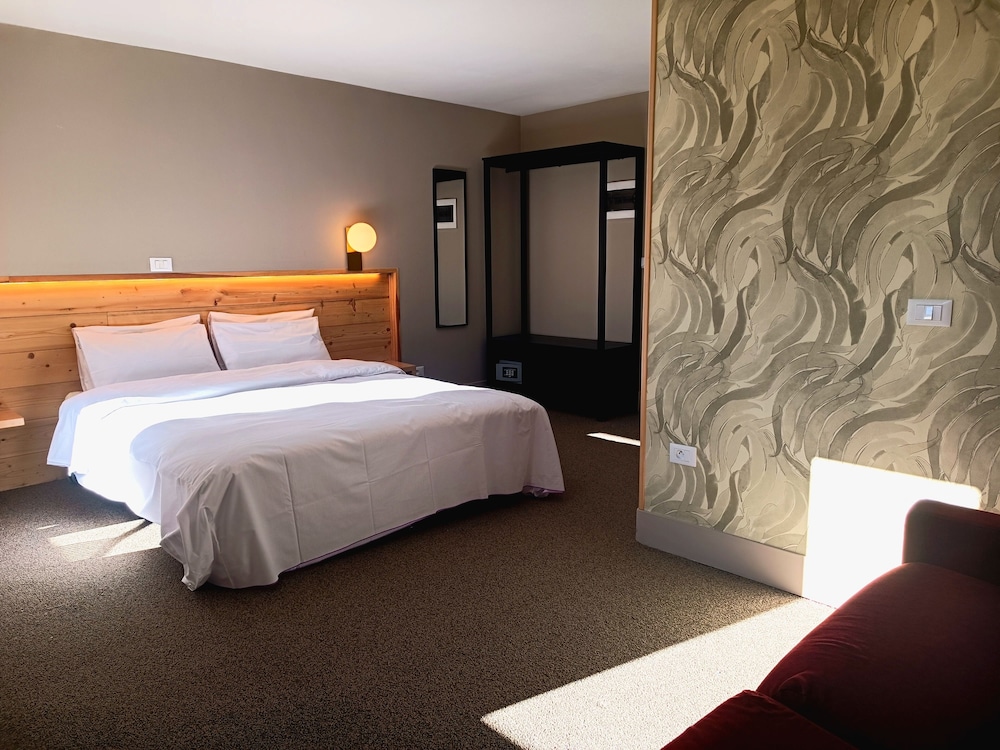 Luxury Room, Accessible, Balcony photo 1