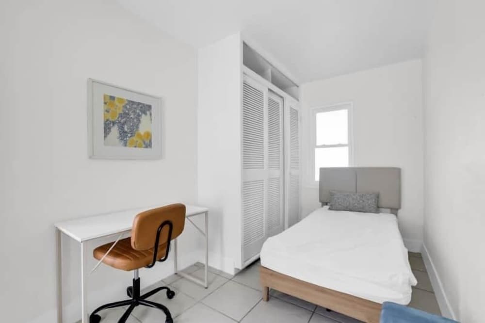 Unit 3 Falcon 2 Bedroom Oceanfront