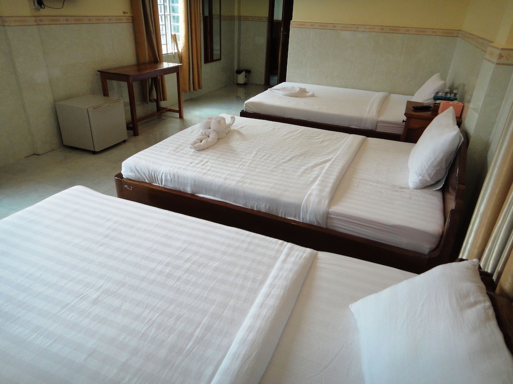 Superior Triple Room (with AC)