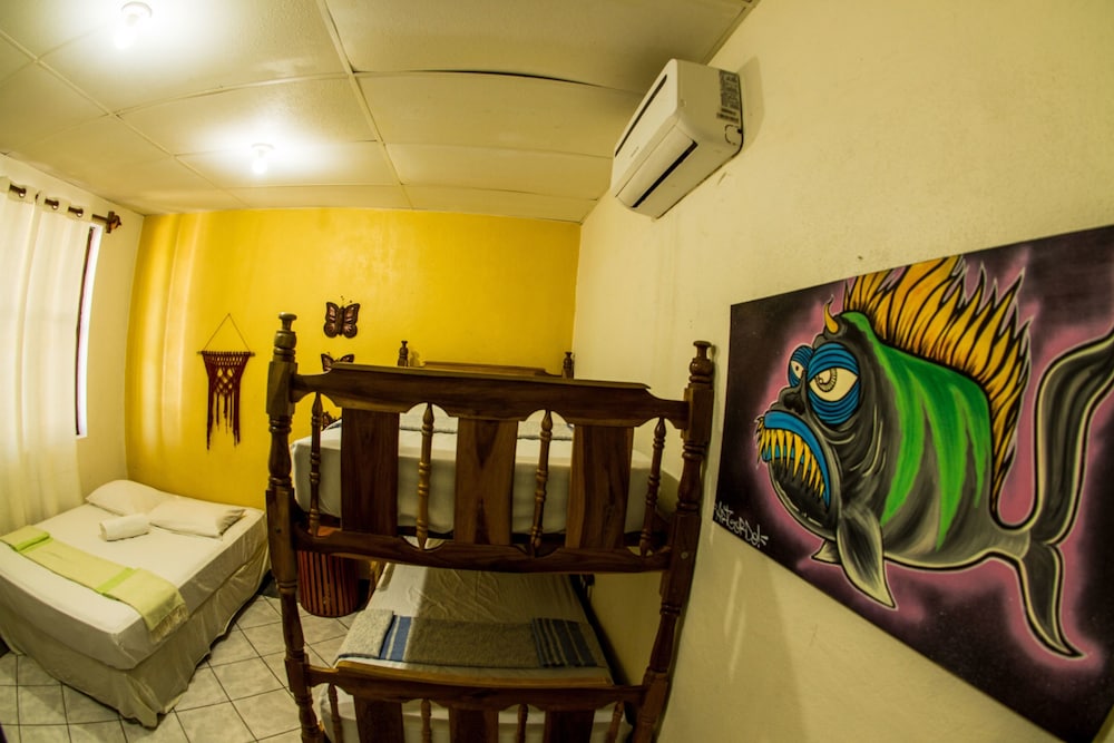 Standard Triple Room, 1 Bedroom, Shared Bathroom photo 2