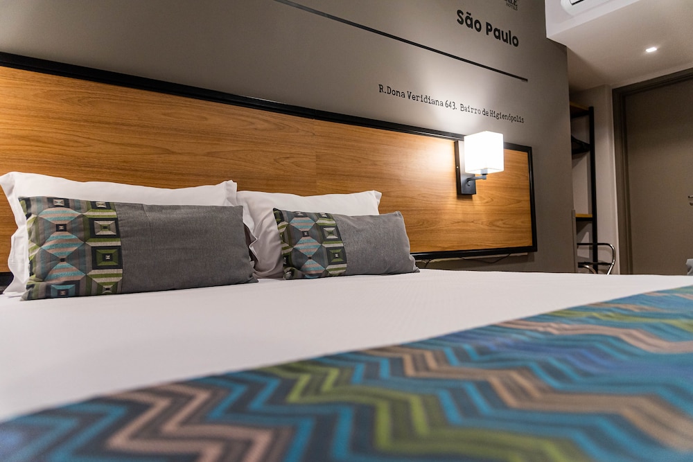 Available room