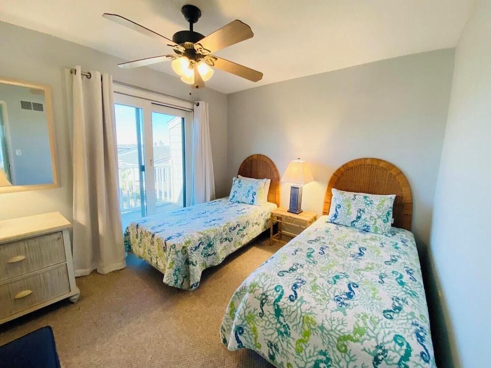 House, Multiple Beds, Balcony, Ocean View