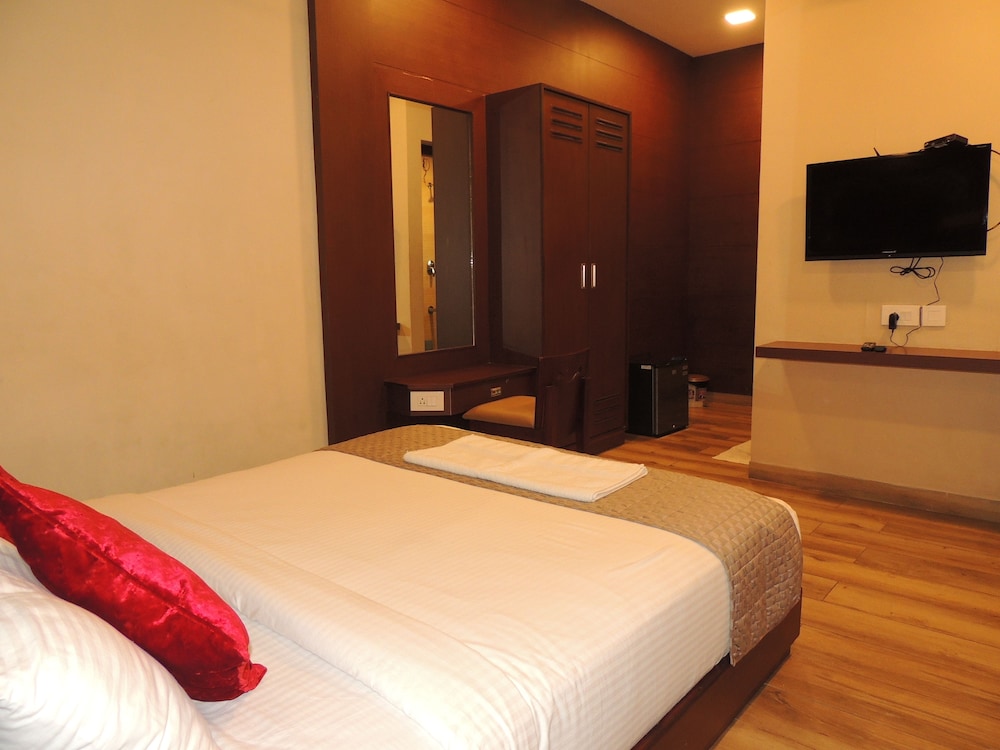 Deluxe Double Room, 1 Double Bed, City View photo 1