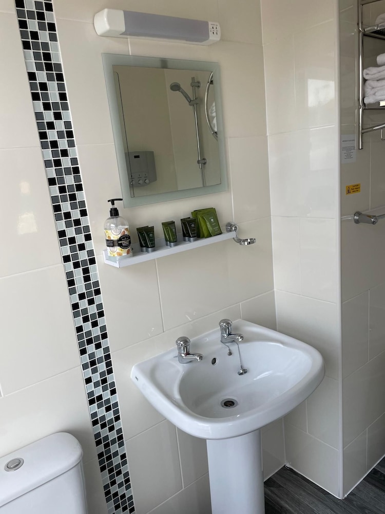 Double Room, Ensuite (Marine View) - Photo 15
