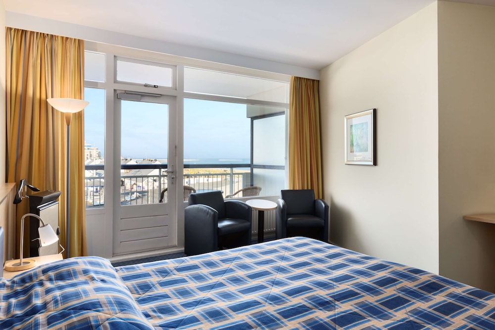 Standard Room photo 2