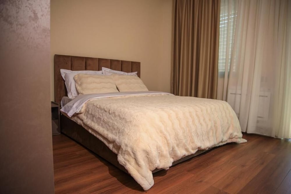 Basic Double Room