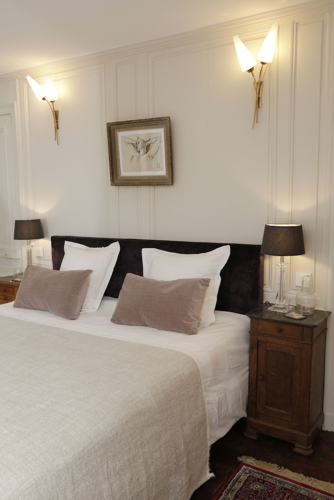 Superior Room (La Chambre de la Cascade) photo 3