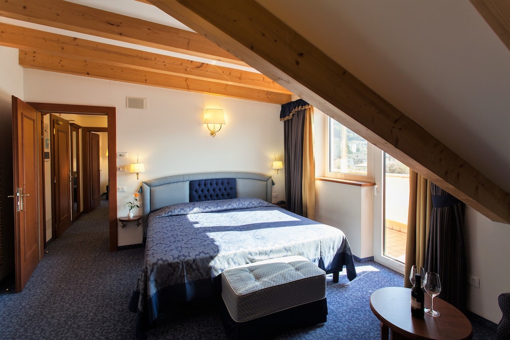 Suite Elegance photo 1