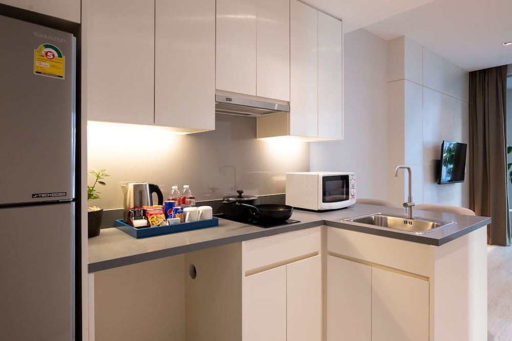 Two Bedrooms Suite for 3 People photo 3