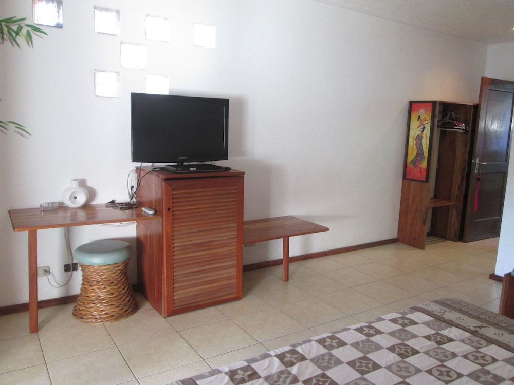 Family Room, Beach View photo 3