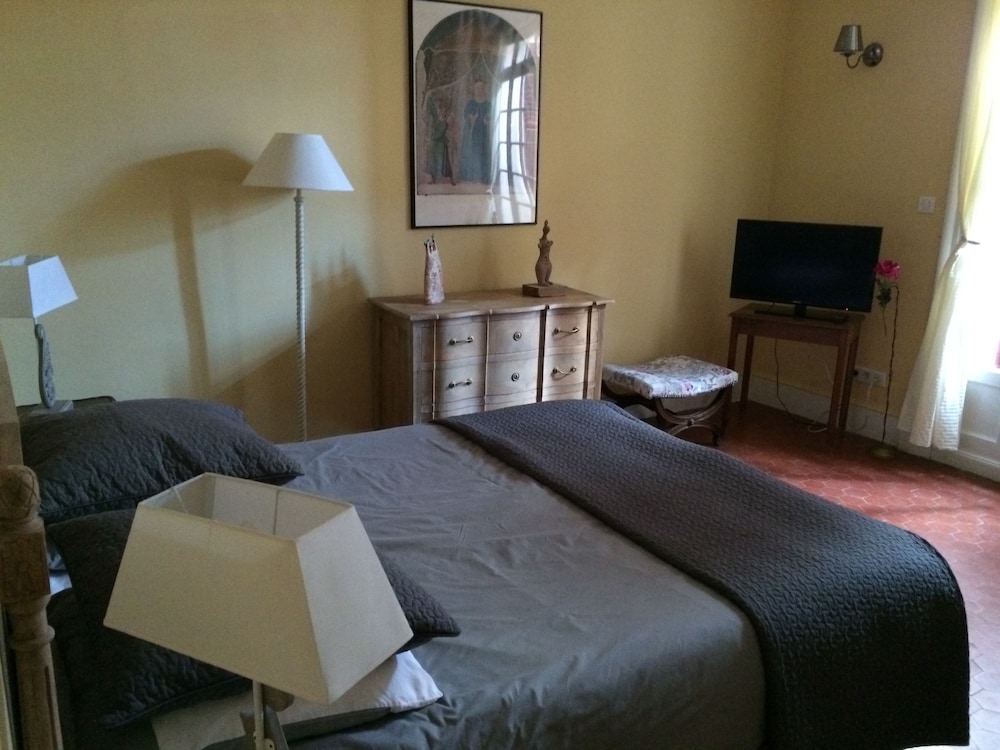 Deluxe Double Room (Cézanne)