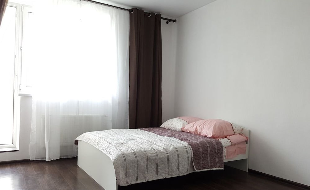 Apartment photo 2