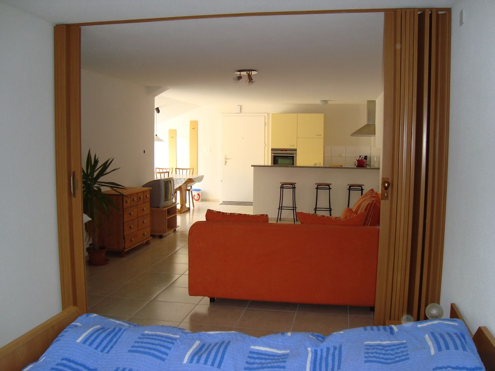 Apartment, 2 Bedrooms, Balcony (East) photo 1