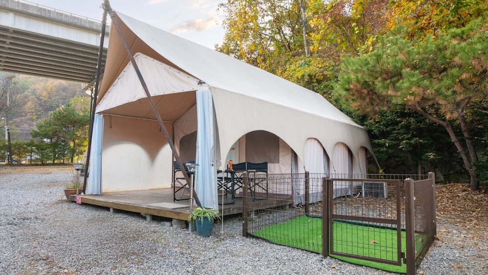 Basic Room, 1 Bedroom (Glamping Jumbo4(Pet/Private BBQ))