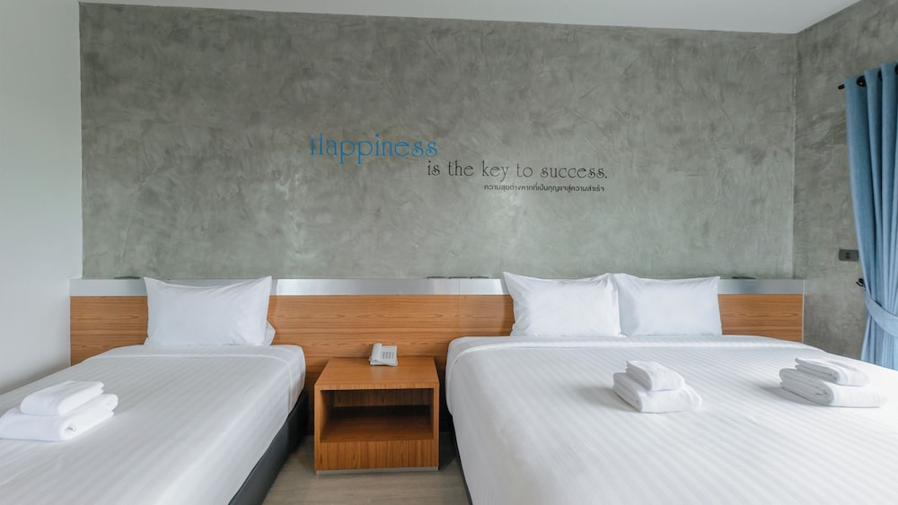 Deluxe Triple Room - Photo 8