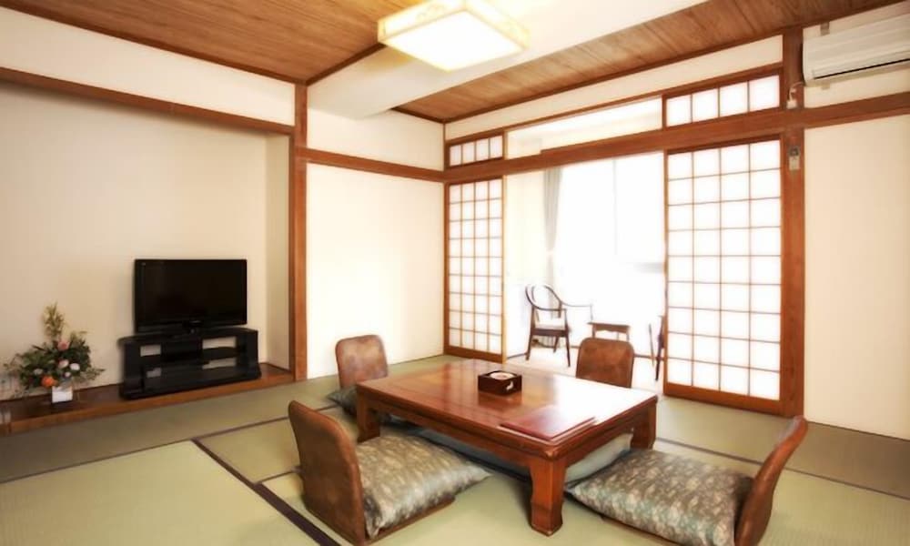 Japanese Room, 10 Tatami Mats, Private Bath and Toilet photo 2