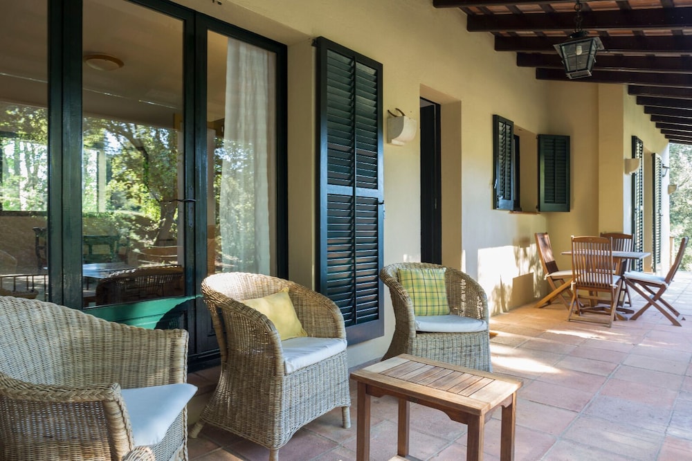 Family Apartment, Garden View