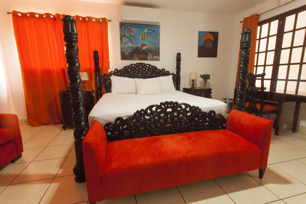 Executive Suite, 1 Bedroom, Private Bathroom