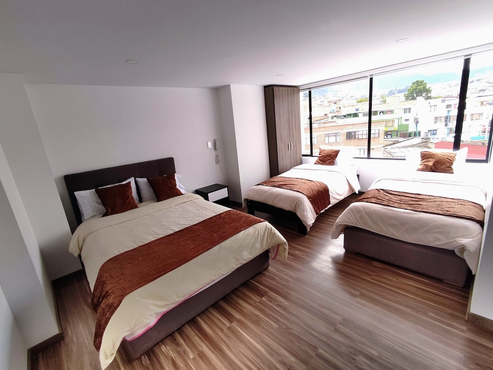 Family Quadruple Room photo 1