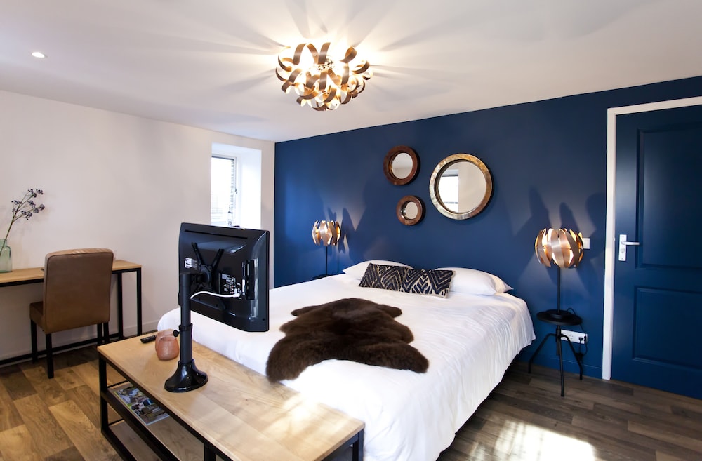 Comfort Room 2