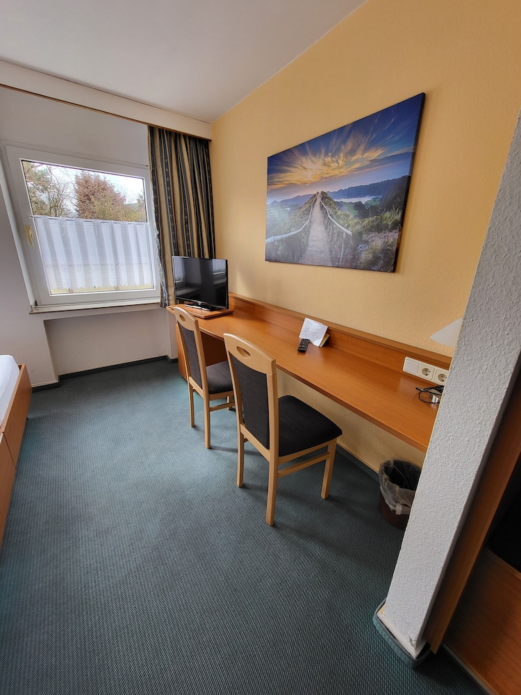 Comfort Room - Photo 5