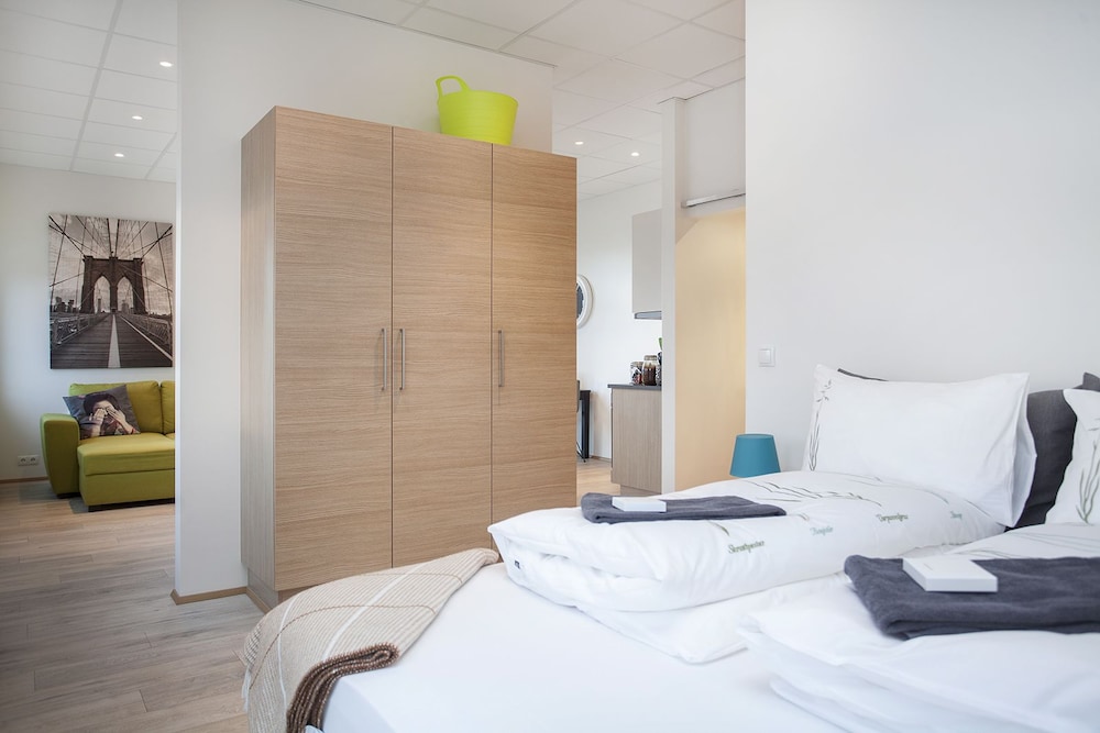 Blue Mountain Apartments- Family Studio photo 2