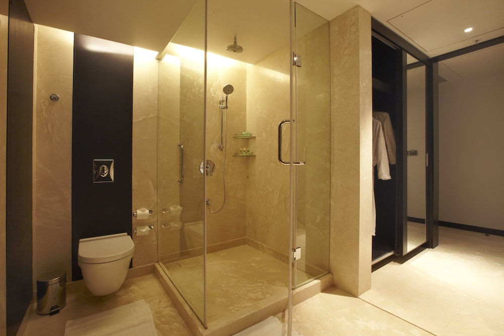 Standard Room, 2 Twin Beds - Photo 4