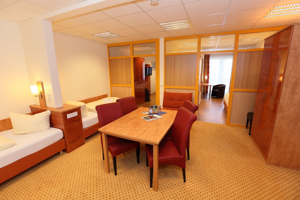 Apartment (6 Adults) - Photo 1
