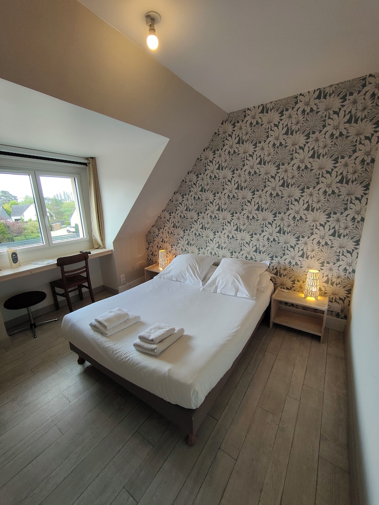 Economy Double Room photo 1