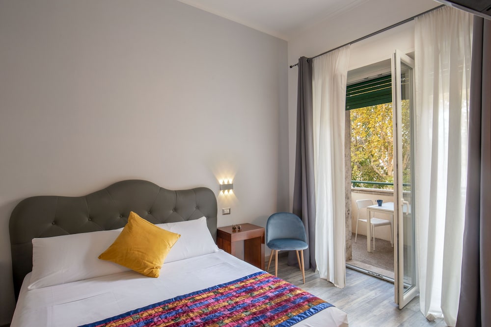 Double or Twin Room photo 1