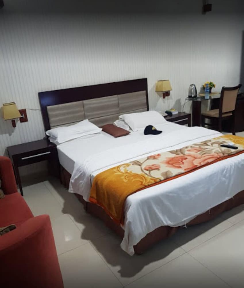 Deluxe Triple Room photo 3