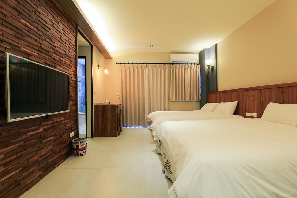 Comfort Quadruple Room (8201) photo 3