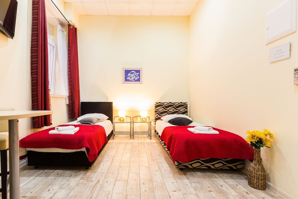 Apartment (Twin Room)