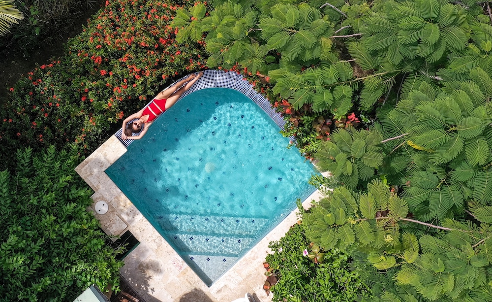 Water’s Edge Cottage