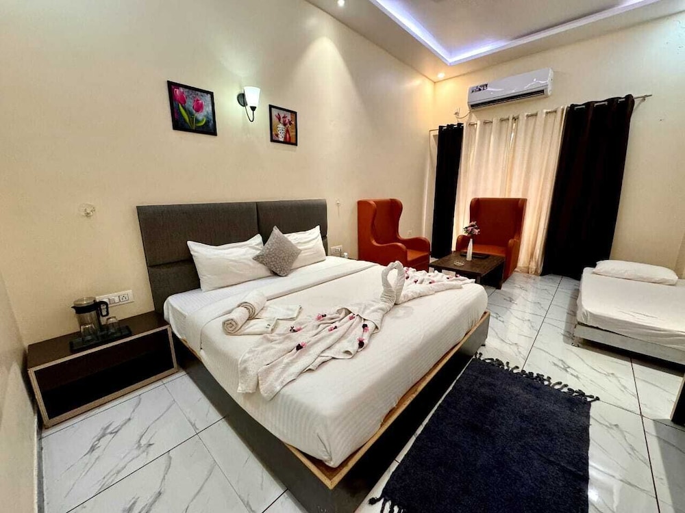 Luxury Room