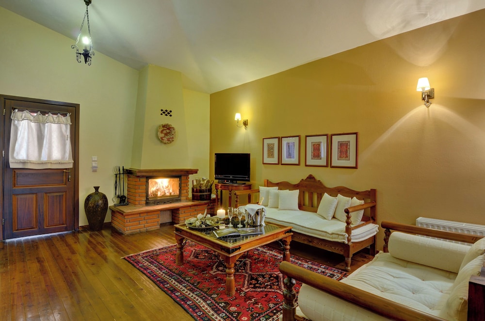 Basic Suite, Lake View photo 3