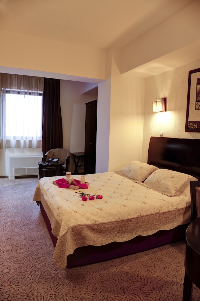 Standard Double Room - Photo 4