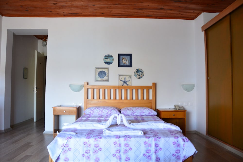 Junior Suite, 1 Double Bed, Balcony, Sea View