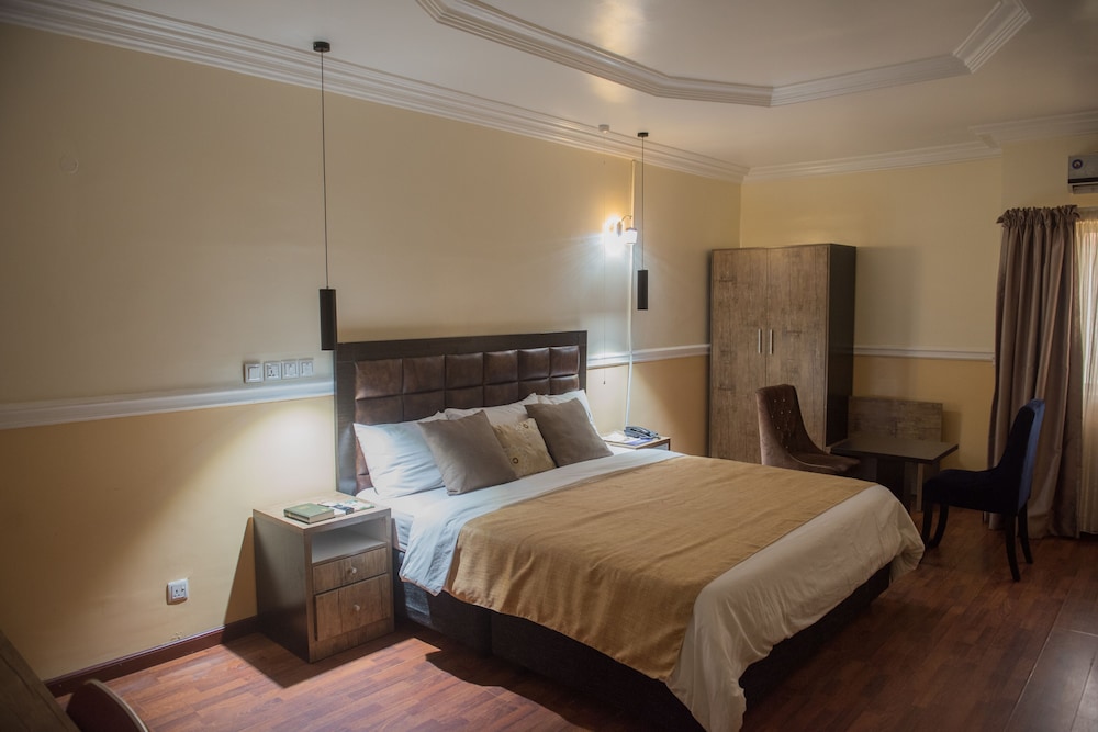 Royal Room, 1 King Bed