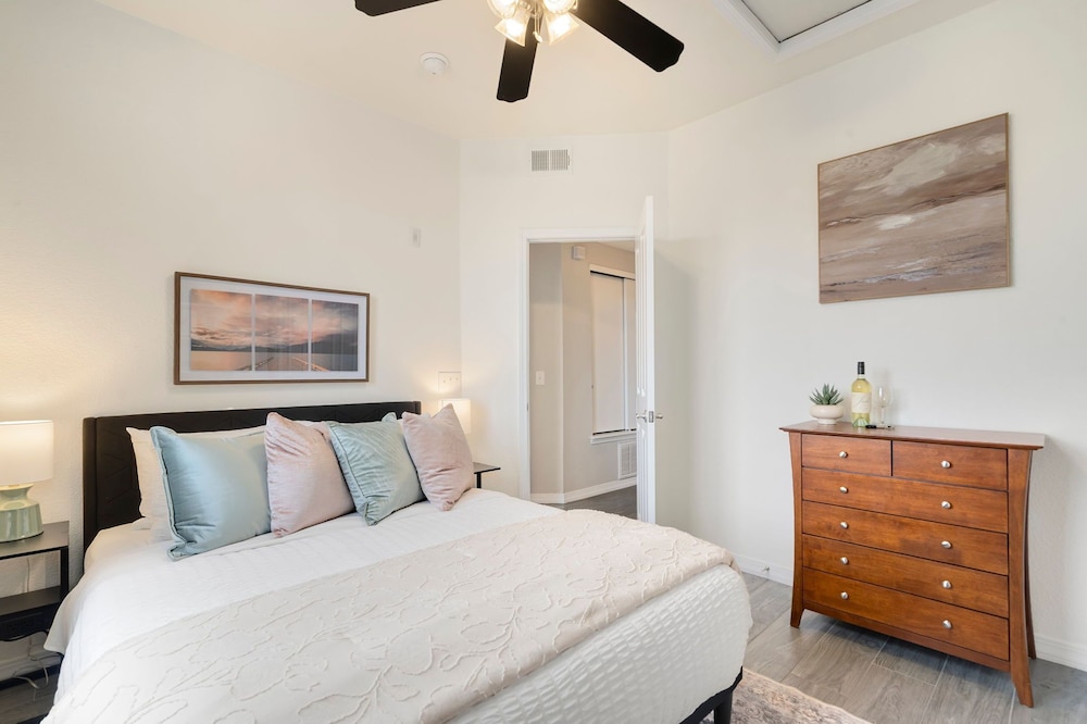 Apartment, Multiple Beds, Balcony, Garden View (2133 Krisron Road (D-302)) photo 2