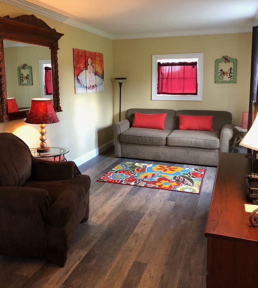 Standard Studio Suite photo 1