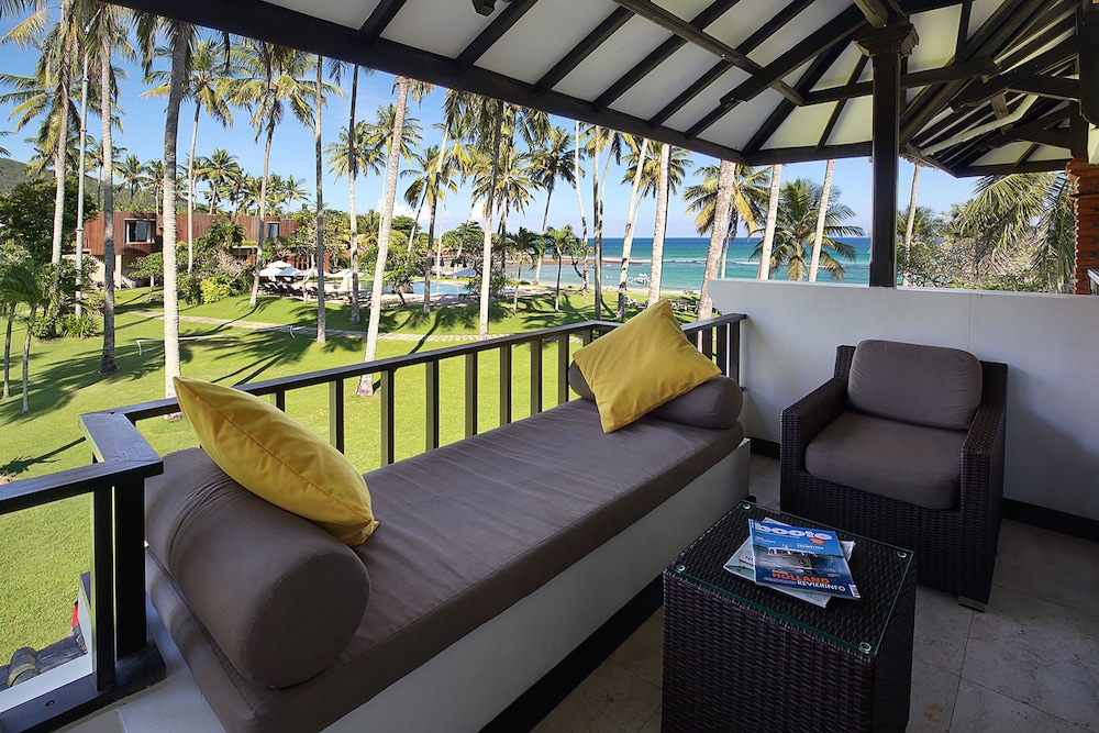 Deluxe Ocean Room - Photo 3