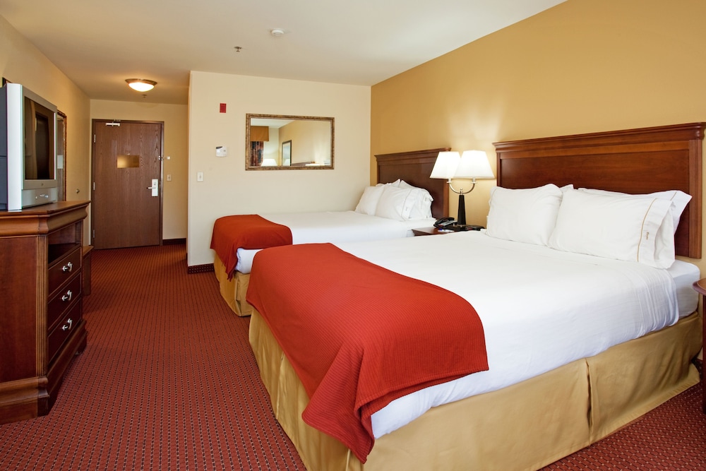 Standard Room, 2 Queen Beds, Accessible (Comm, Mobil, Accessible Tub) - Photo 1